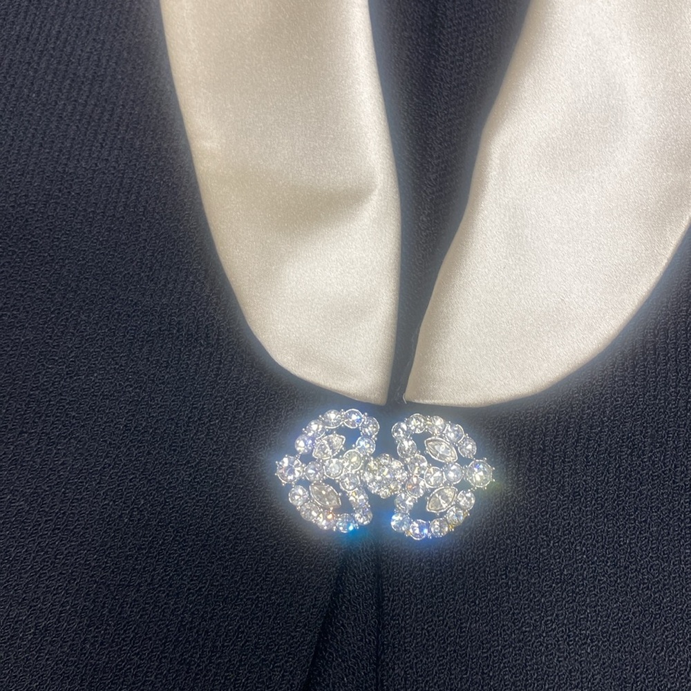 ST. JOHN EVENING blazer JACKET black 10 button off collar NWOT classic knot - Picture 3 of 13